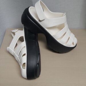 Crocs Fisherman Sandal Women’s 9 Men’s 7 - White/Black- New - Strap Shoe Wedge